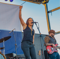 band performing outside in lakewood ranch florida